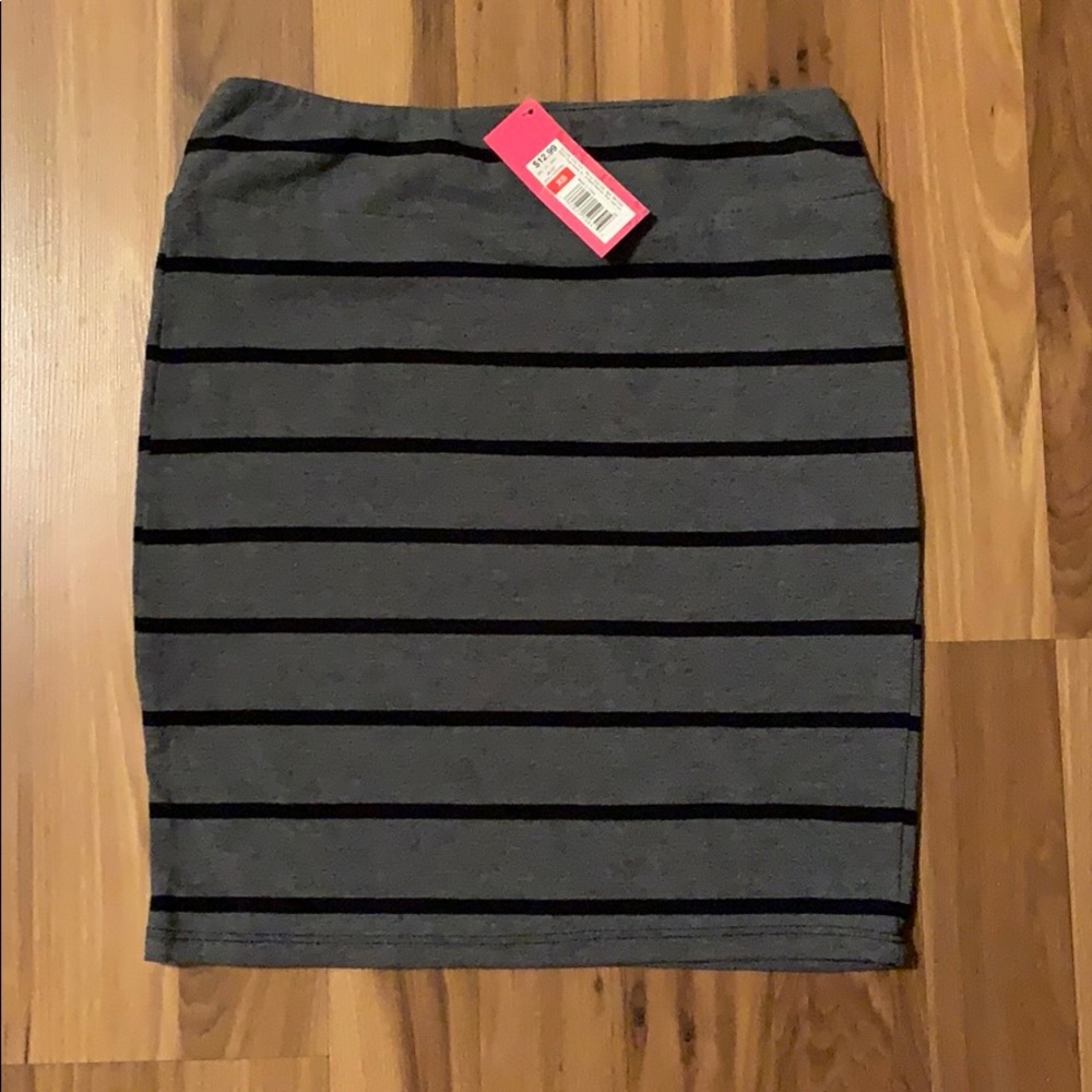 NWT Xhilaration mini skirt